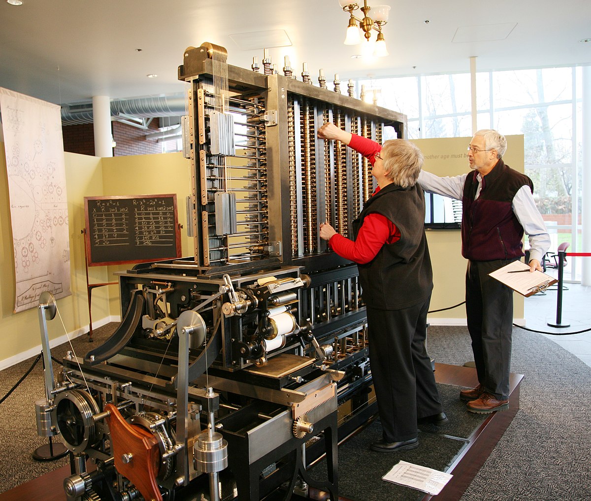 1200px-Babbage_Difference_Engine_(Setting_the_input_parameters).jpg